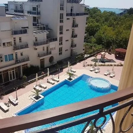 Lazur, Flora * Pomorie